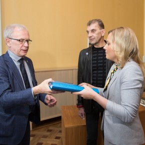 Märt Sults: Ütlesin juba märtsis, et Valga haigla sünnitusosakonna sulgemine on kuritegu! Märt Sults: Ütlesin juba märtsis, et Valga haigla sünnitusosakonna sulgemine on kuritegu!